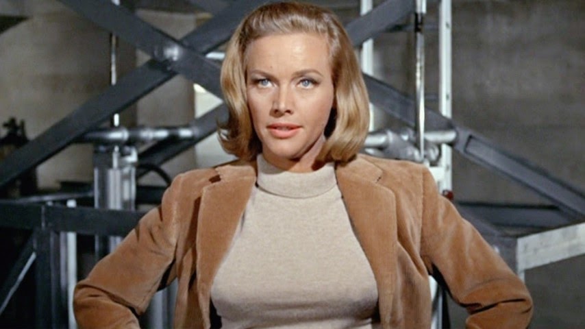 Honor Blackman (1925-2020), Pussy Galore, leader of Pussy Galore's Flying Circus female aviators, Goldfinger, Bond film 