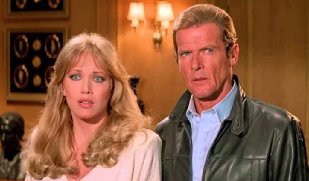 Roger Moore and Tanya Roberts in A View to a Kill