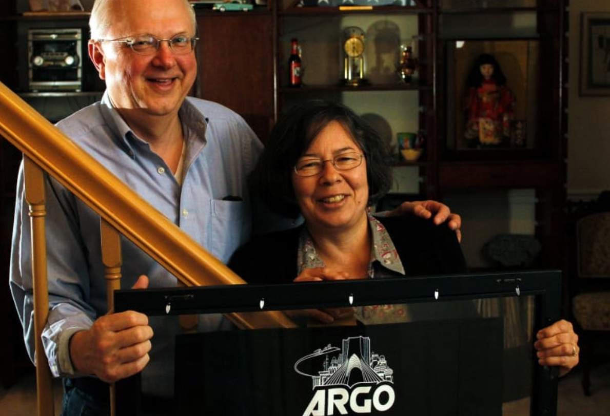 Mark and Cora Lijek with an Argo T-shirt