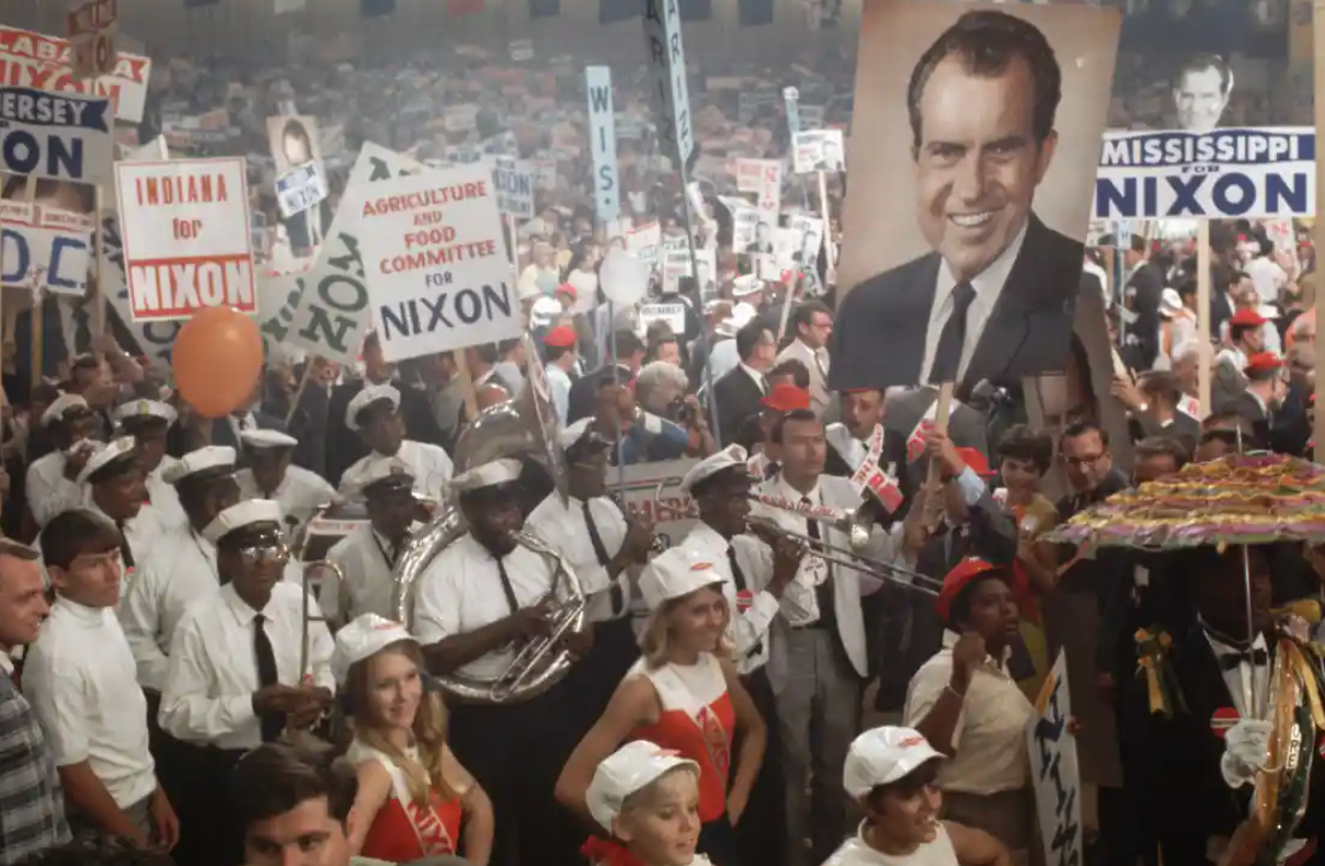 Campaign signs for US President Richard Nixon
