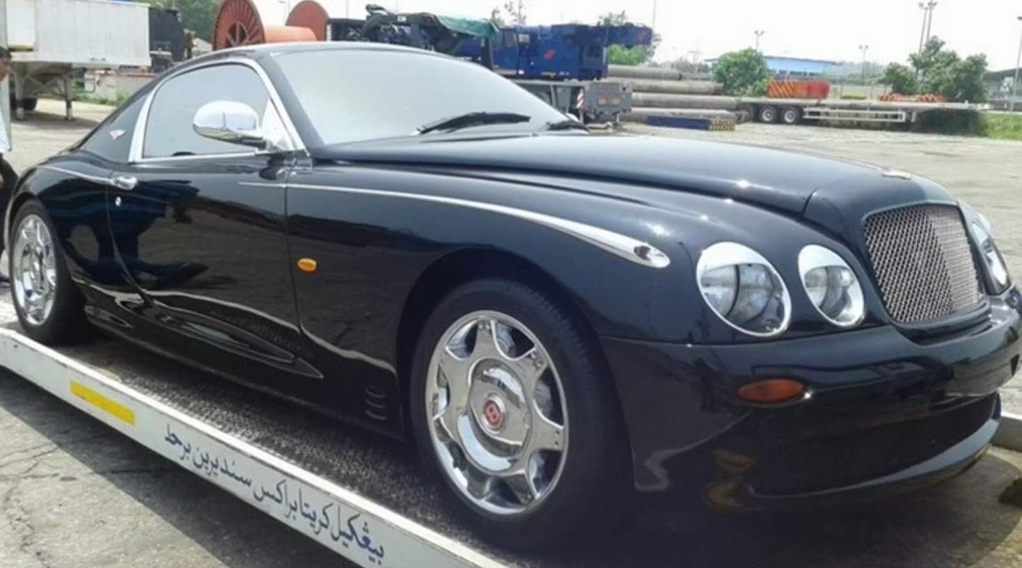 The Sultan ordered a bespoke Bentley Buccaneer