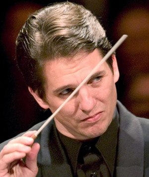 As the Conductor of the Boston Pops Orchestra, Keith Lockhart has conducted at Super Bowl and NBA finals, at Queen Elizabeth's Diamond Jubilee, and at the BBC Proms as chief guest conductor of the BBC Concert Orchestra.