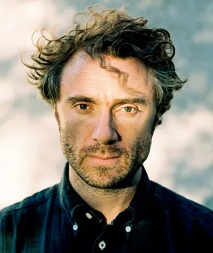 Thomas Heatherwick is one of the world's most exciting contemporary designers and architects. Known for creating the London Olympics Cauldron and the London Routemaster bus, Thomas has worked with SPYSCAPE on story-based projects.