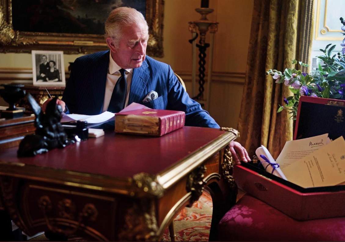 King Charles with the royal red box of intelligence documents sent to the royal monarch