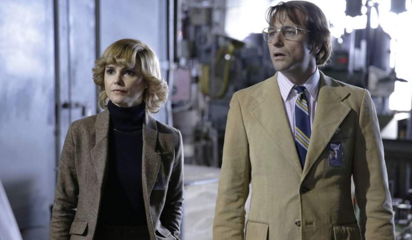 The Americans follows two Russian sleeper agents living undercover in the US