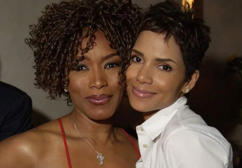 Angela Bassett with Halle Berry