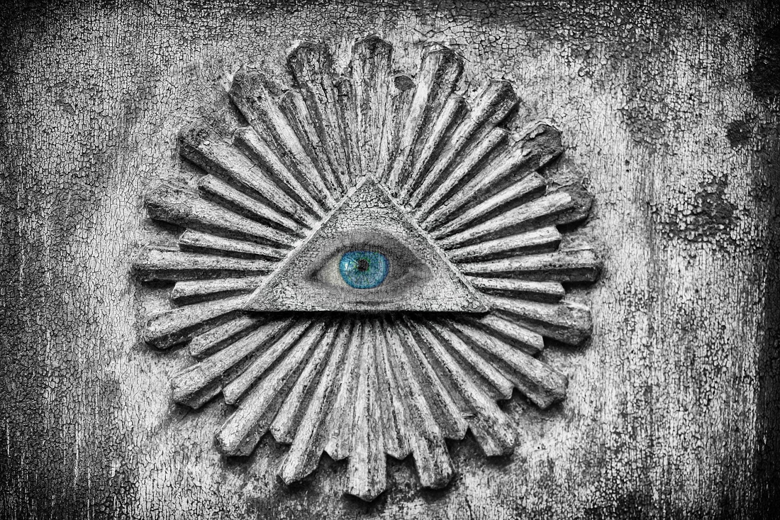 The eye of the Illuminati is all seeing